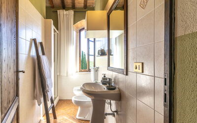 Podere Peteglia: Bagno