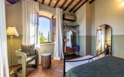 Podere Peteglia: Camera da letto