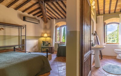 Podere Peteglia: Camera da letto