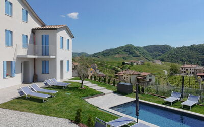 Villa Dolce Bacio, Pool and Spa, Valdobbiadene: Herfst, Lente, Zomer, zwembad