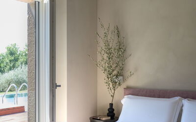 Villa Lilli: Double bedroom detail