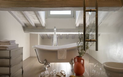 Villa Lilli: Bathtub