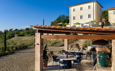 Villa Elisa: Buitenkanten, Keuken, Tuin