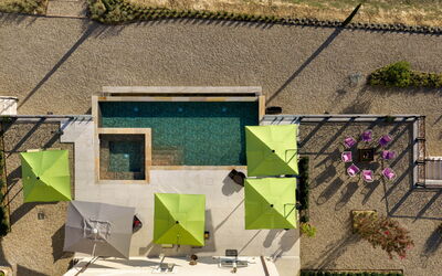 Villa Elisa: bubbelbad, Buitenkanten, zwembad