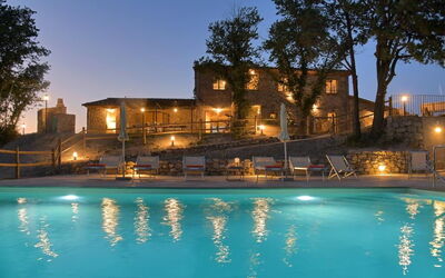 Villa Il Noccioleto: Outdoor view