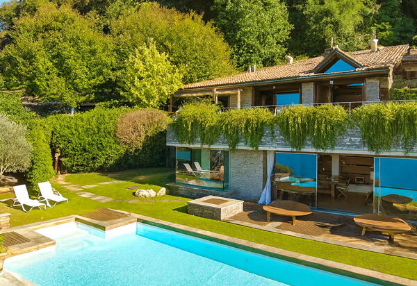 Isa Villa