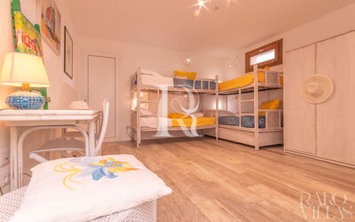 Villa le Vele Lux 19 Sleeps