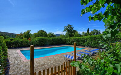 Casale Amato: Piscina