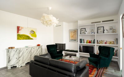 Villa Ombrone: Living Room