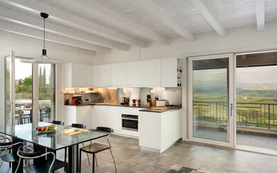 Villa Ombrone: Dining Room, Kitchen, Main Entrance
