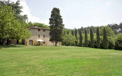 Il Pianoforte: Extérieurs, Jardin