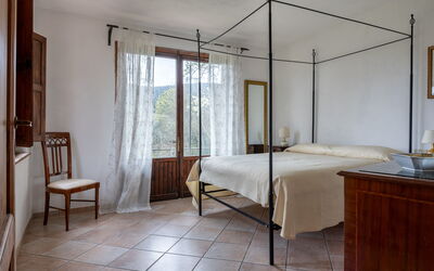 Podere le Lune with Pool, San Gimignano: Automne, chambre à coucher, Été, Printemps