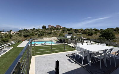 Rari House: Autumn, Balcony / Terrace / Patio, Garden, Pool, Spring, Summer