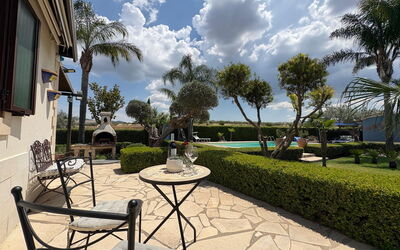 Villa Simona: Balkon / terras / patio, Herfst, Lente, Tuin, Zomer, zwembad