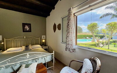 Villa Simona: Herfst, Lente, slaapkamer, Zomer