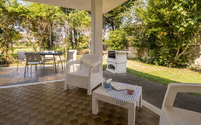 Villa Eva: Autunno, Estate, Giardino, Primavera