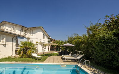 Villa Eva: Autunno, Estate, Piscina, Primavera