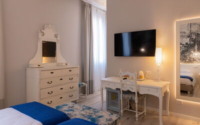 Relais Villa Mirandola: Autunno, Camera da letto, Estate, Primavera