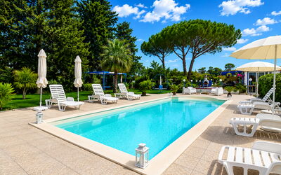 Villa Didymos: Herfst, Lente, Zomer, zwembad
