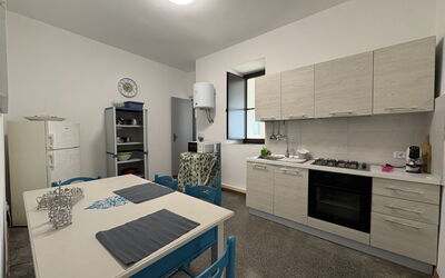 Casale Nardi: Autumn, Kitchen, Summer