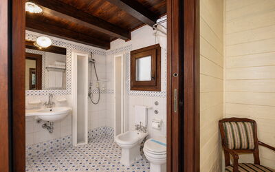 La Muraglia: Badkamer, Herfst, Lente, Zomer