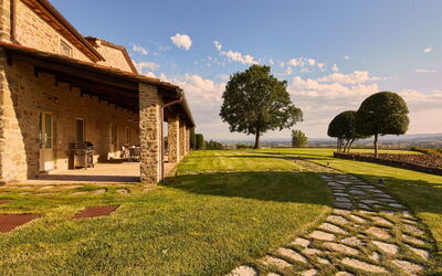 Chiaravalle: Extérieur, Extérieurs, Jardin