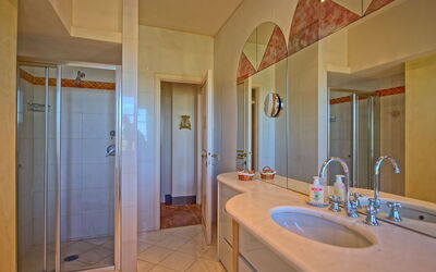 Cinque Sensi: Badkamer