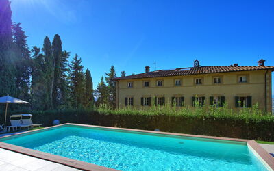 Cinque Sensi: Buitenshuis, Tuin, zwembad