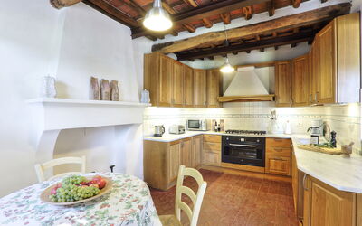 Villa Beata: Common Room, Kitchen