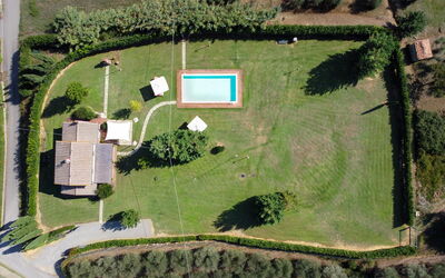 Villa Giuliano: Extérieurs