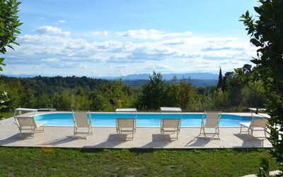Villa Alice: Piscina, Vista Panoramica