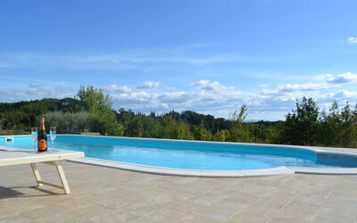 Il Rosino Alto: Piscina, Vista Panoramica
