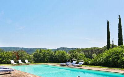 Villa Ulmus: Piscina