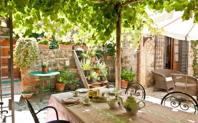 Villa Ulmus: all'aperto, Balcone / Terrazza / Patio