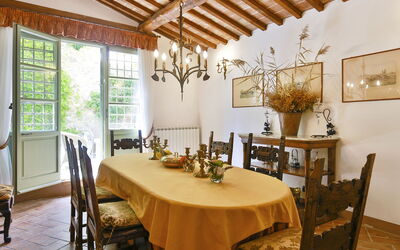 Villa Ulmus: Sala da pranzo, Stanza Comune