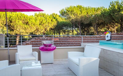 Villa Modiano: Extérieur, Extérieurs