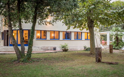 Villa Modiano: Extérieur, Extérieurs