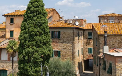 Villa Ego: Building Exterior, Garden, Outdoor