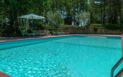 Villa Adorno: Esterni, Piscina