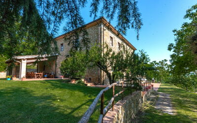 Villa Adorno: Esterni, Principale