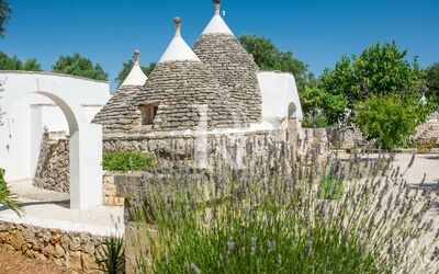 Favola dei Trulli: Trullo La Scaletta - Outdoor
