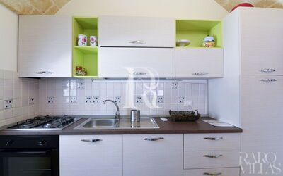 Favola dei Trulli: Trullo La Scaletta - kitchen