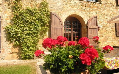 Villa Arnold: Buitenkanten, Buitenshuis