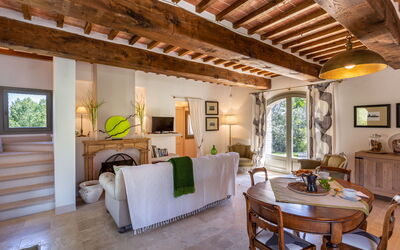 La Loggia: Living Room