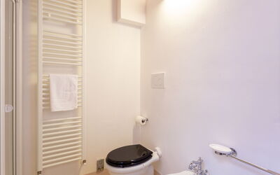 La Loggia: Bathroom
