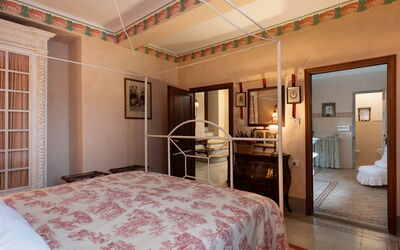 Elliot: Badkamer, slaapkamer