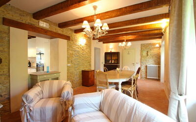 Casa Sergi: Salle à manger, Salon