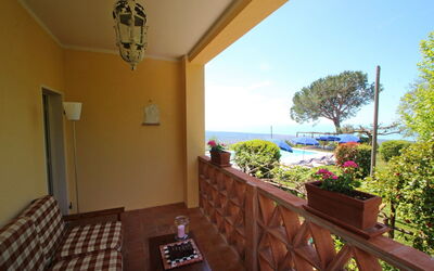 Casa Sergi: Balcon / Terrasse / Patio