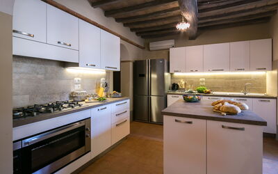 Casale Sveva: Keuken