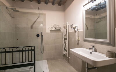 Casale Sveva: Badkamer
